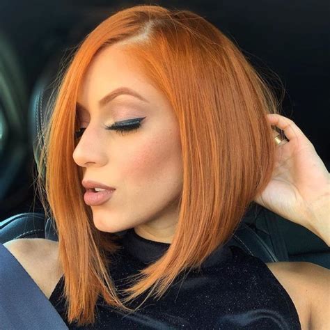corte de cabelo chanel ruivo